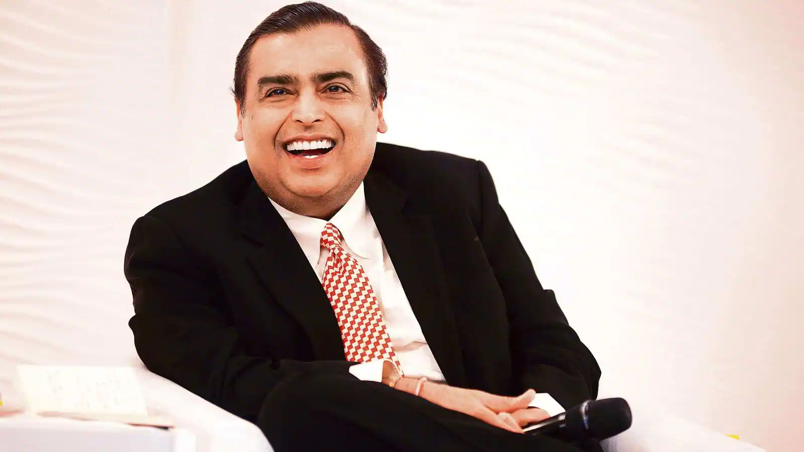 Reliance Industries vs. Tata Group: Head-to-Head