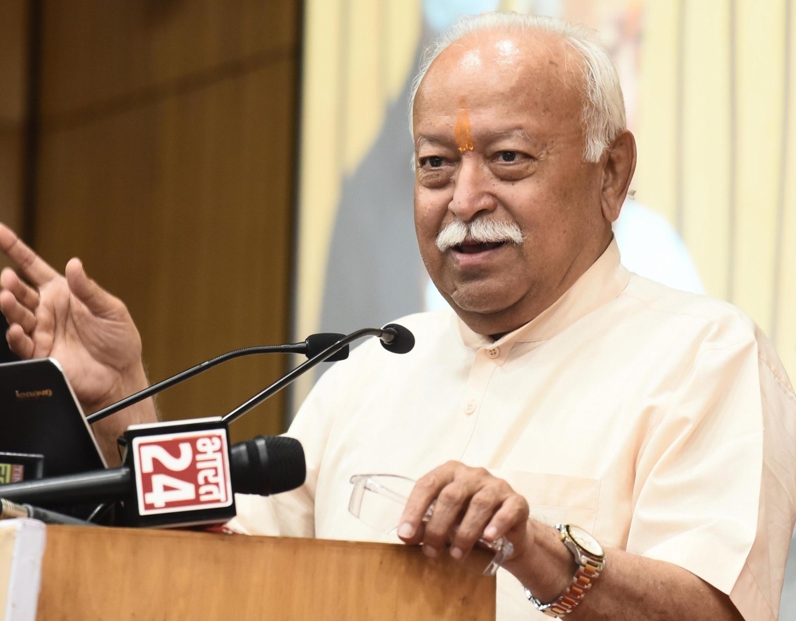 anyone-living-in-india-is-hindu-says-rss-chief