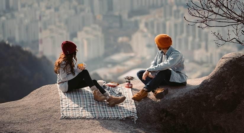 Gen-Z-Millennials-Are-Different-In-Their-Dating-Patterns-India-West-IndiaWest