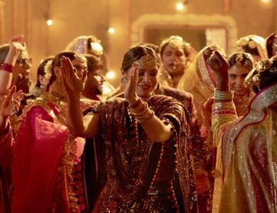 Abu-Jani-Sandeep-Khoslas-Film-Celebrates-Male-Performer-Noor-Zora-Doing-The-Giddha-IndiaWest-India-West
