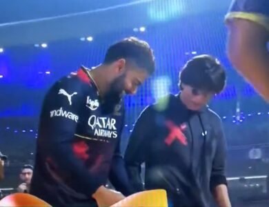 SRK-Teaches-Virat-Kohli-Dance-Steps-To-Jhoome-Jo-Pathaan-India-West-India-West