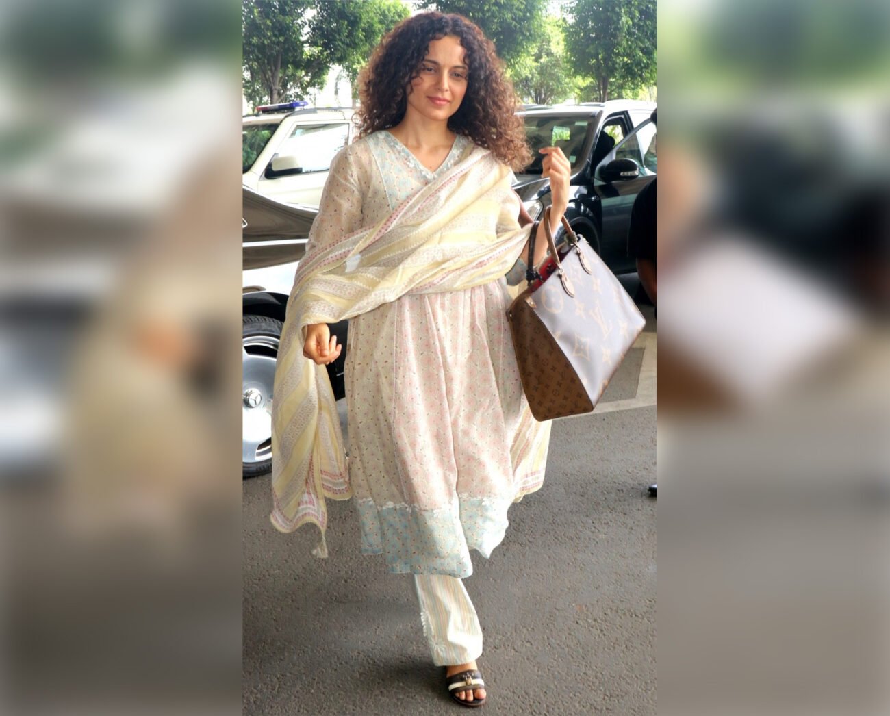 Kangana-Says-She-Lost-Rs-40-Cr-A-Year-For-Being-Patriotic India West