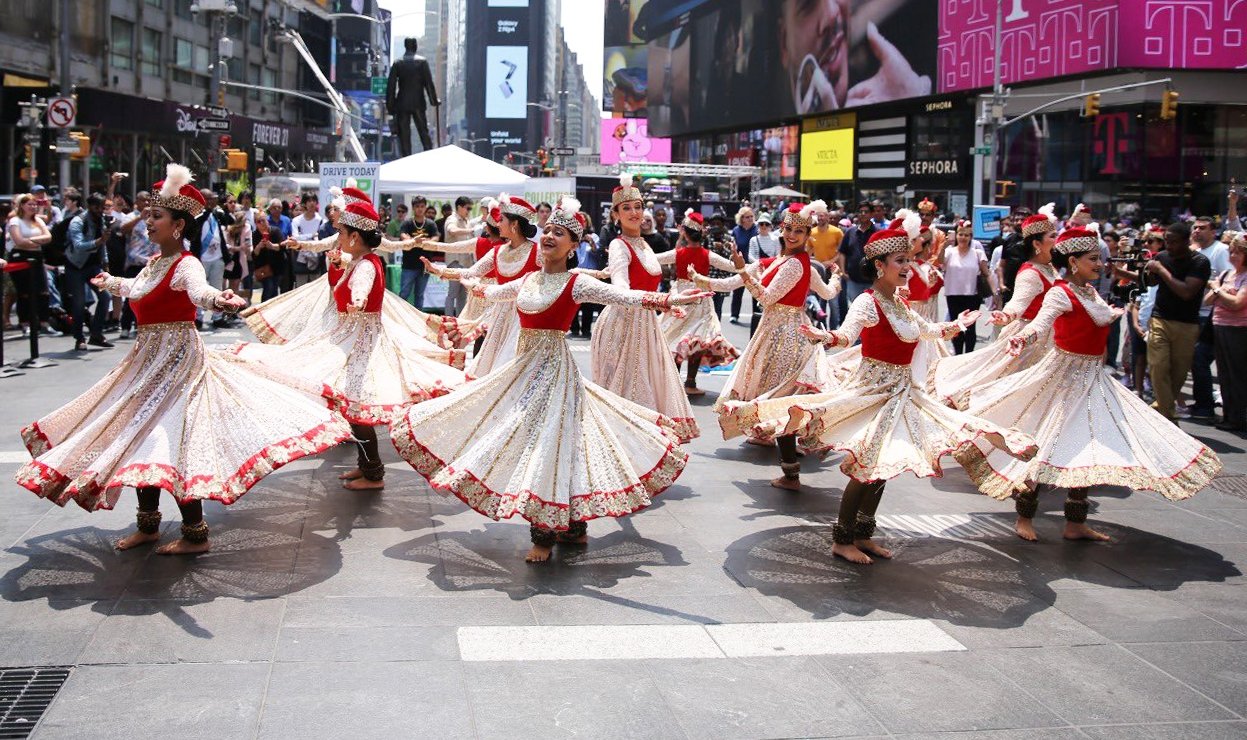 Mughal-E-Azam-The-Musical-Kicks-Off-13-City-Tour-With-Flash-Mob-At-Times-Square India west