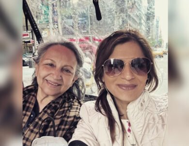Sharmila-Tagore-Saba-Pataudi-Enjoy-New-York IndiaWest India West