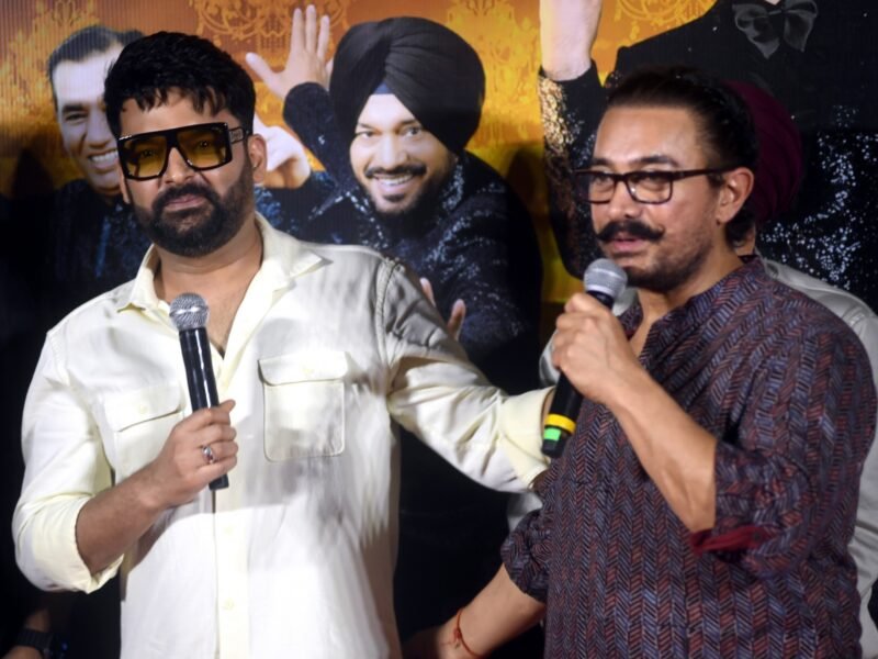 Why-Havent-You-Invited-Me-To-The-Show-Aamir-Khan-Asks-Kapil-Sharma. India West