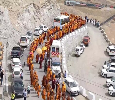 Monks-In-‘Peace-Walk-In-Ladakh-Thank-India-For-Development-of-Buddhist-Places. India West