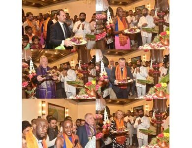 Envoys Of 30 Nations Throng Maharashtra CM’s Home For Ganeshotsav