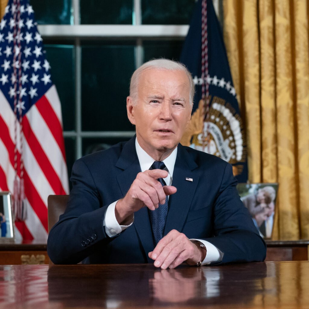 Biden Signs Landmark Order To Manage AI Risks - IndiaWest Journal News