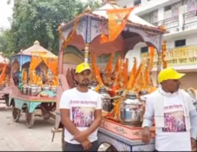 600Kg-Ghee-On-Bullock-Carts-Reaches-Ayodhya-For-Ceremony India West
