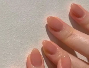 Christmas Inspired Nail Gloss