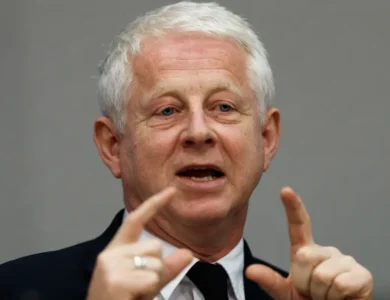 Director-Richard-Curtis-Would-Have-Wanted-Diwali-in-‘Love-Actually