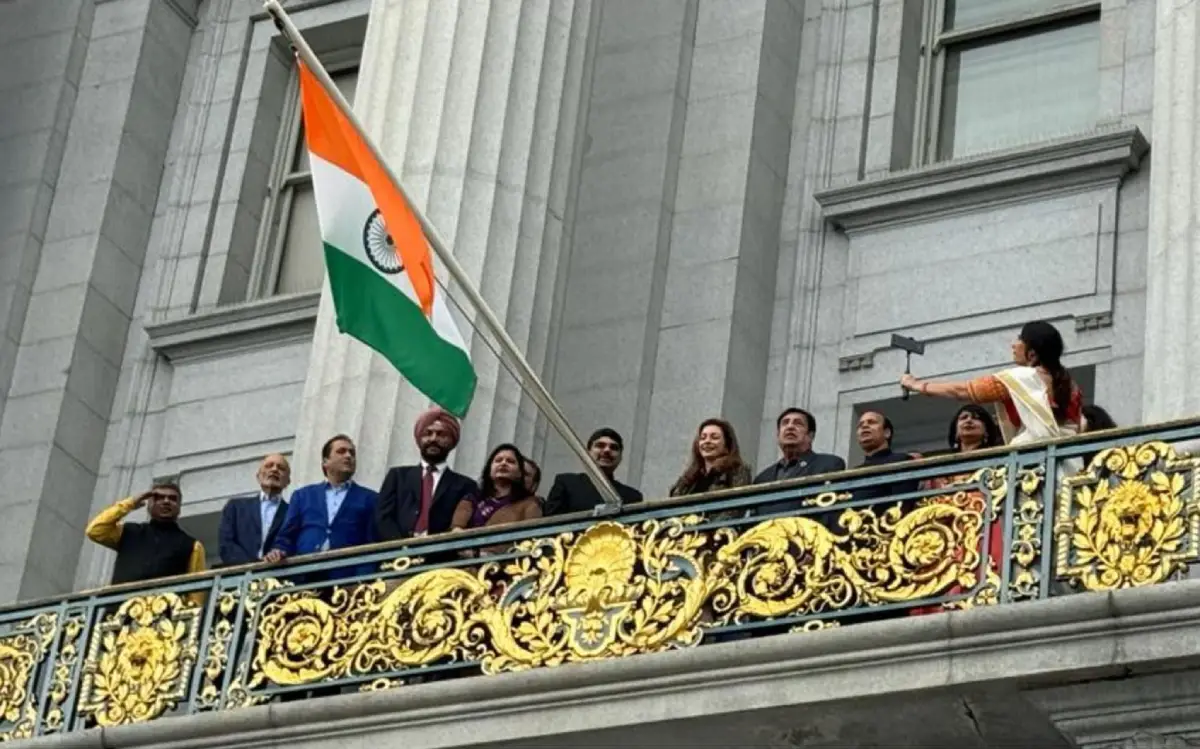 Indian-Tricolor-Unfurled-At-San-Francisco-City-Hall.webp