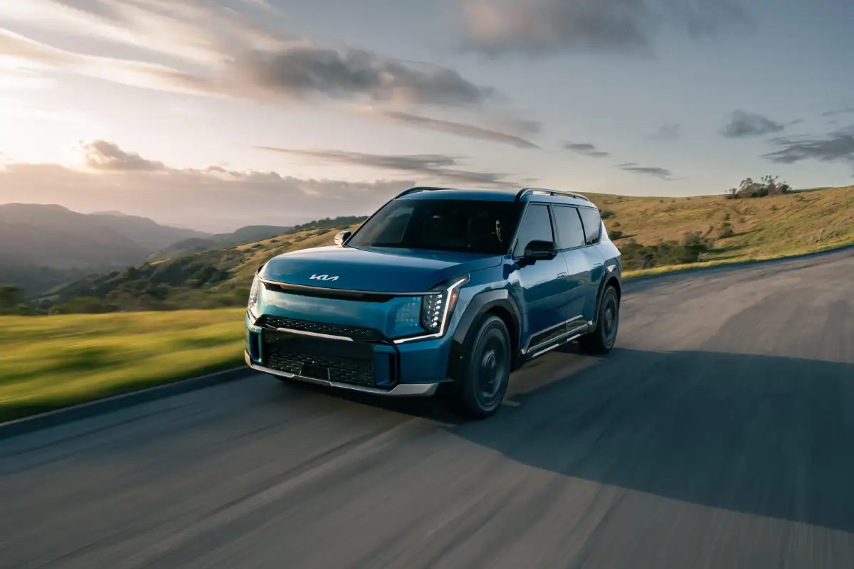 Kia-EV9-Named-2024s-Best-Car-To-Buy-By-Car-Connection-Green-Car-Reports.webp