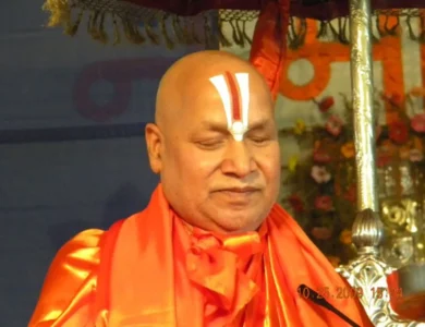 Swami Rambhadracharya: Scholar-Guru Gets Jnanpith