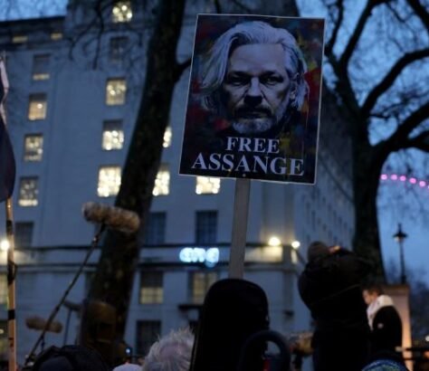 US Awaits Verdict On Assange Extradition 