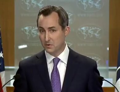 US Asks Pak To End Social Media Curbs