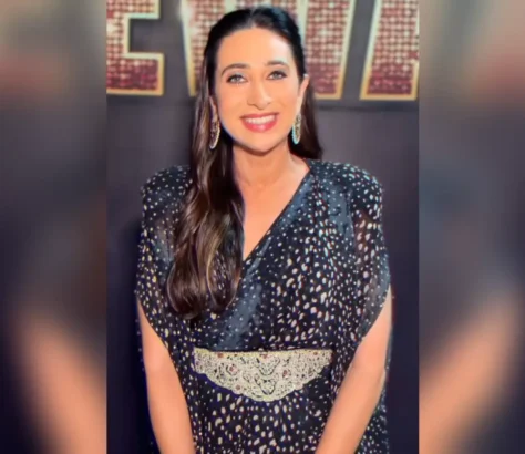 Karisma Went From Mimicking Madhuri's Steps To Working With Her