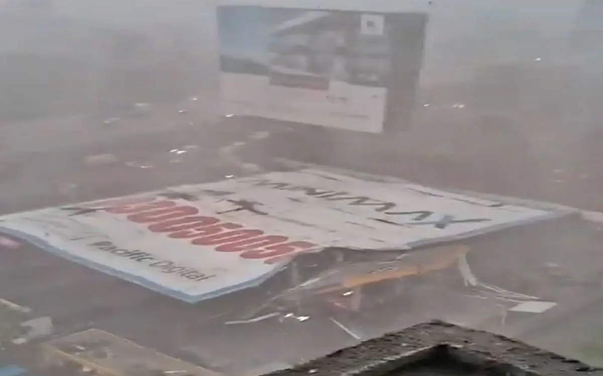 Unprecedented Mumbai Dust-Storm Kills And Injures