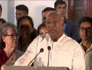 Will-Continue-To-Fight-Against-Fascist-Rule-Kharge-After-INDIA-Meet.webp