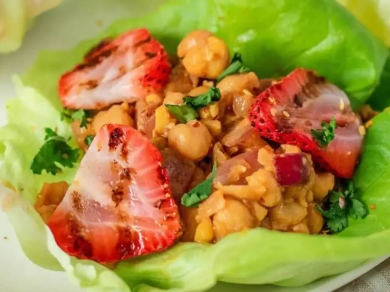 Chickpea Lettuce Wraps With Strawberries