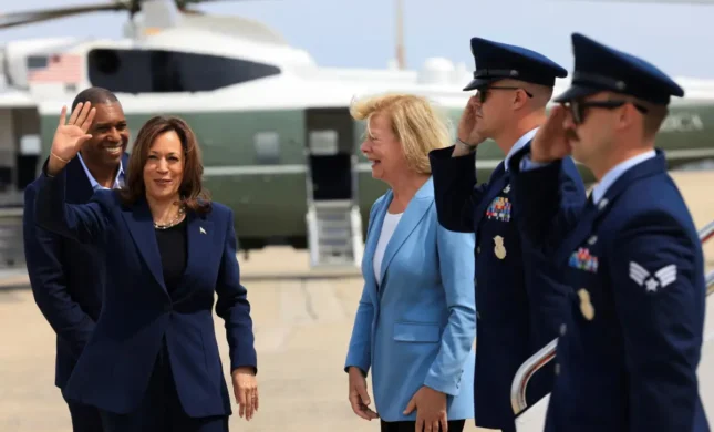 Kamala-Harris-Trumps-Donald-Among-Indian-Americans.webp