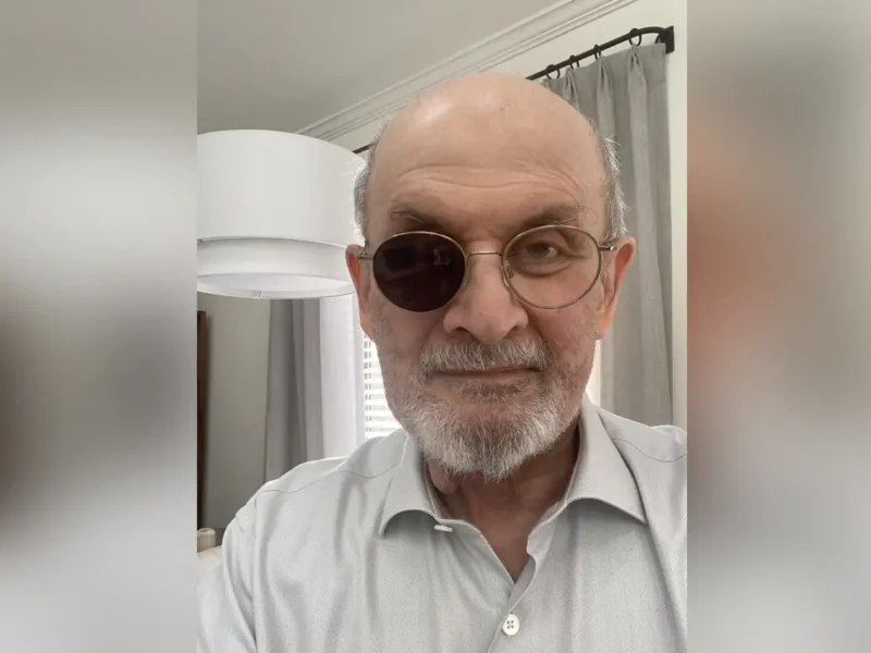 Man Accused Of Stabbing Salman Rushdie Rejects Plea Deal