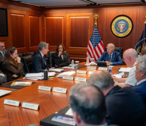 Biden To Campaign With Harris