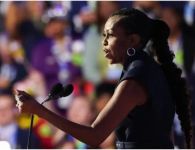 Michelle Obama Has Crowd Chanting Kamala’s Mom Instruction, “Do Something!”