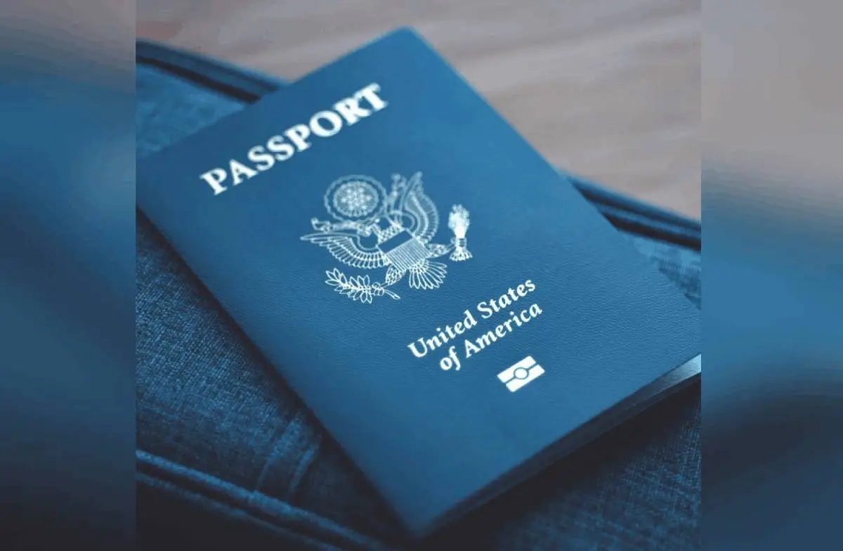 Americans-Can-Now-Renew-Their-Passports-Online.webp