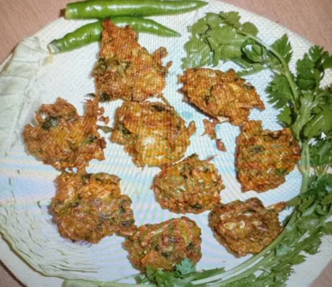 Cabbage-Onion Pakora