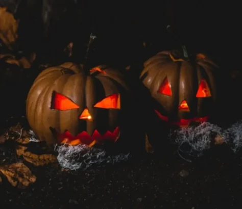 Halloween Arrives Early At US Theme Parks