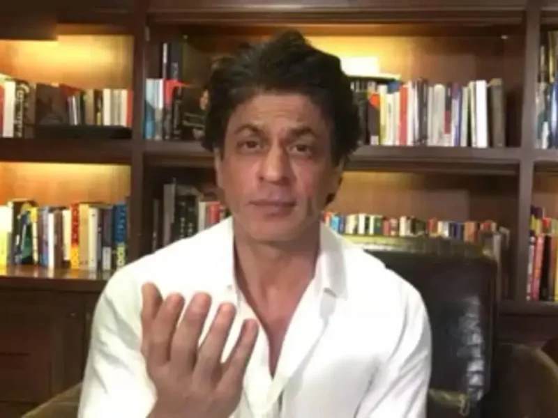 Shah-Rukh-Khan-Is-A-Reader-Has-A-Vast-Book-Collection.webp