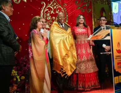 1,000 Guests Enjoy NY Mayor’s Diwali Celebration