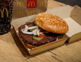 McDonald's Onions Under Scrutiny After E.Coli Outbreak