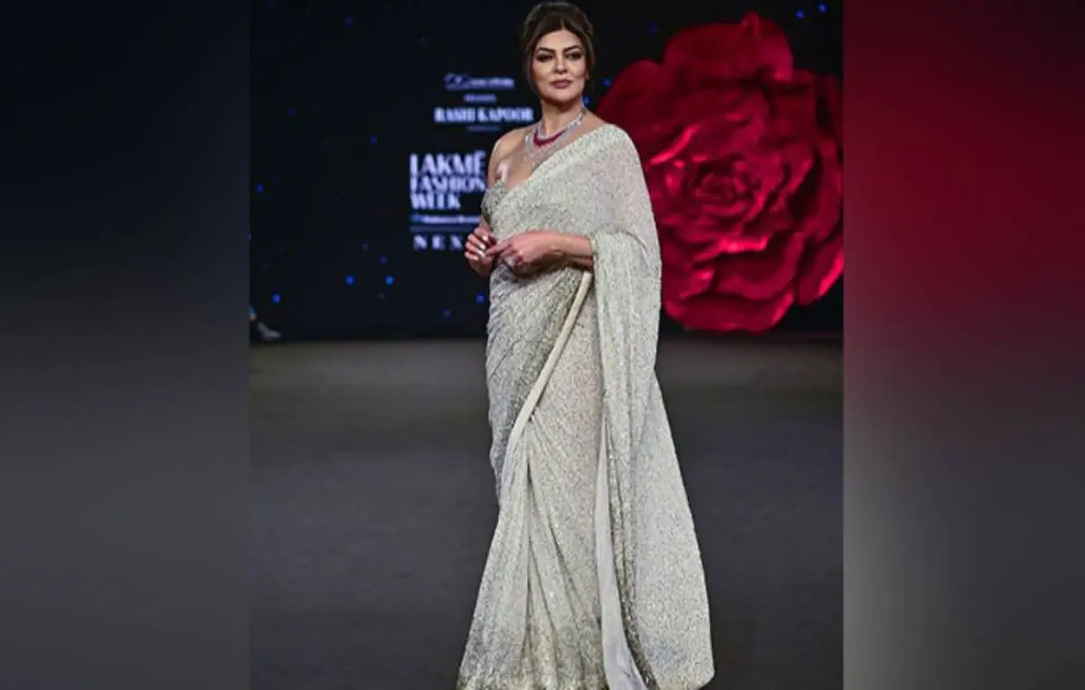 Sushmita Sen Dazzles As Showstopper In Ivory Saree