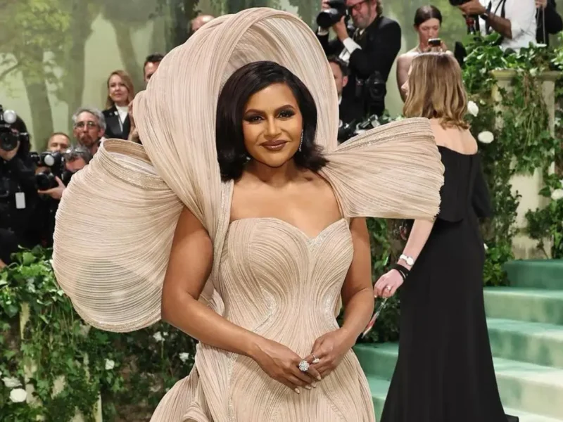 Mindy-Kaling-To-Announce-Golden-Globe-Nominees.webp