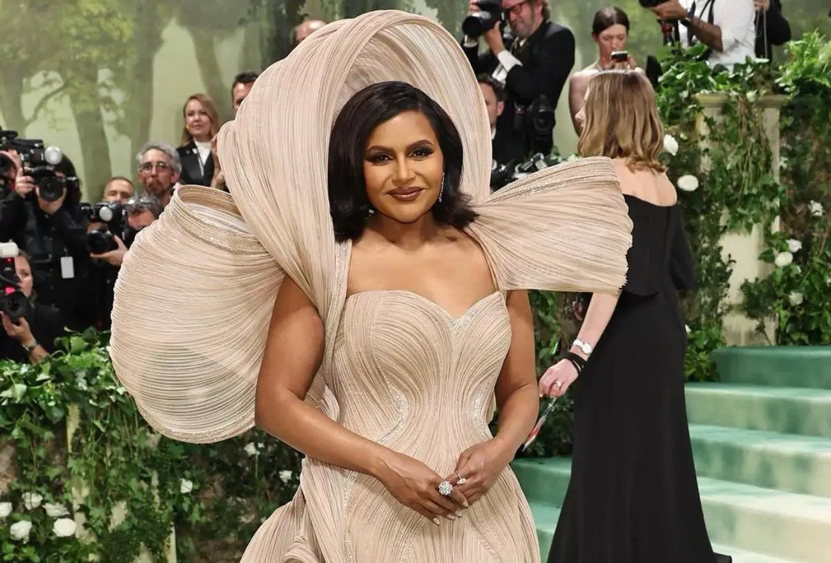 Mindy-Kaling-To-Announce-Golden-Globe-Nominees.webp