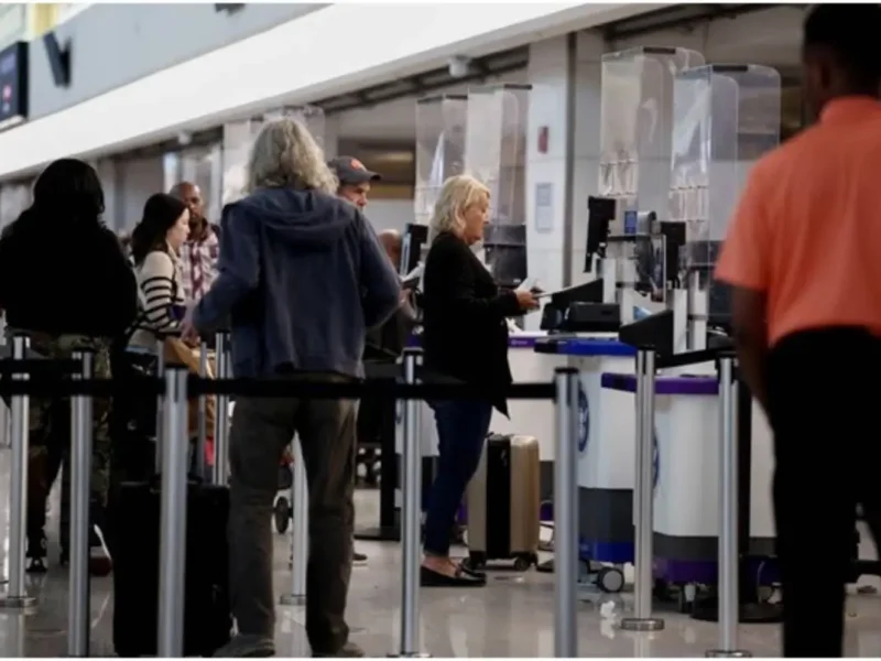 Record 3.08 Million Airline Passengers Screened, US Says