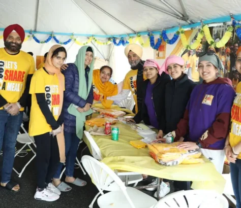 Sikh Nonprofit Serves Thousands Of Free Thanksgiving Meals