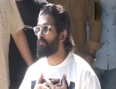 Stones Pelted At Allu Arjun's Hyderabad Home