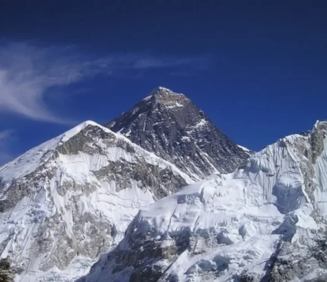 Eye On Income, Environment, Nepal Increases Everest Climbing Fees