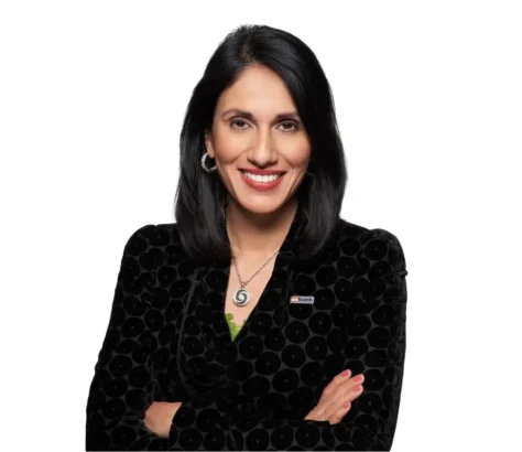 Gunjan-Kedia-Becomes-First-Woman-CEO-Of-U.S.-Bancorp.webp