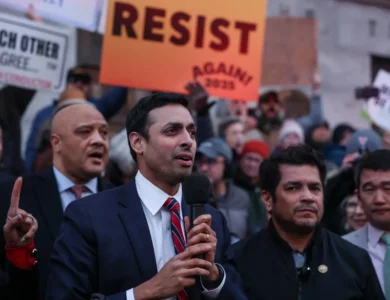 Freshman Suhas Subramanyam Navigates Washington