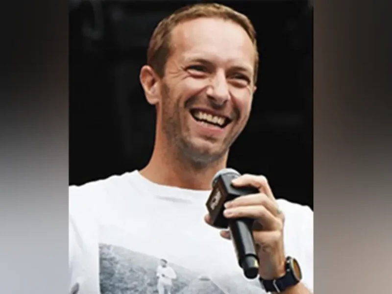 Prior To Grammys, Chris Martin Takes Dip In Triveni Sangam