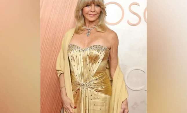 Goldie Hawn Stuns In Sabyasachi Necklace