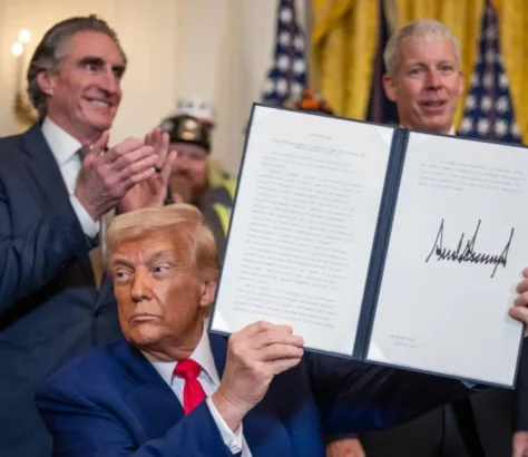 pMeds To Cost More? Trump Now Sets Sights On Pharma, Mostly Supplied By India