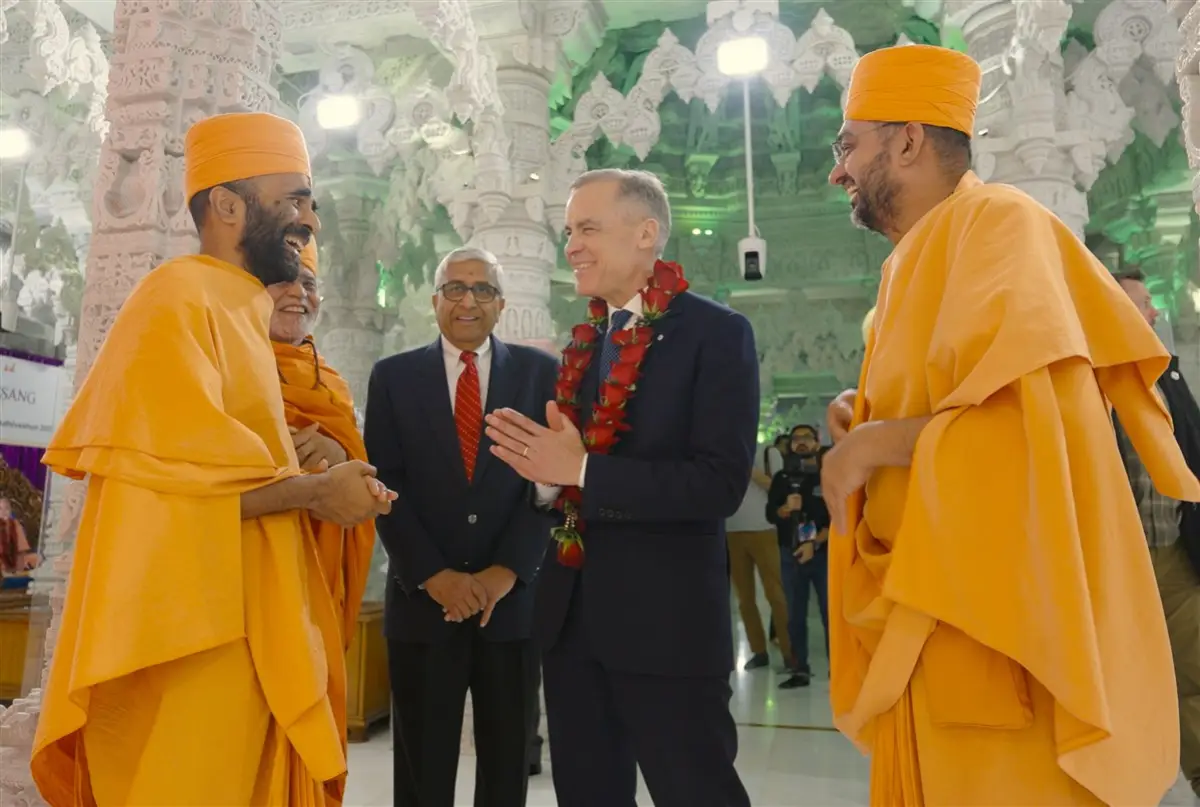 PM Mark Carney Joins BAPS Ram Navami Celebrations In Toronto