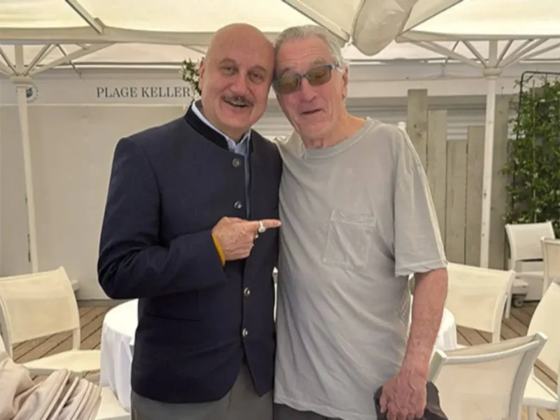 Anupam Kher Reunites With Robert De Niro At Cannes