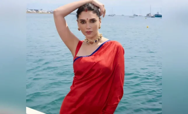 Cannes: Aditi Rao Hydari Is Drop-Dead Gorgeous In Traditional Indian Look
