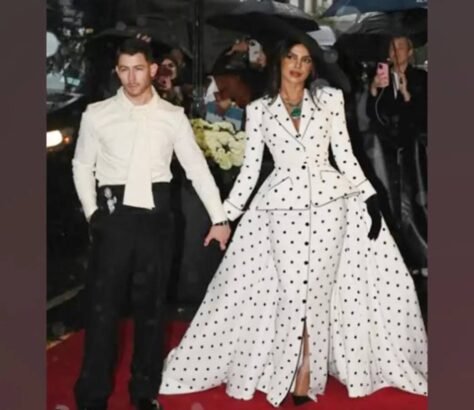 Priyanka Goes For Old Hollywood Glamour